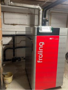 Photos de réalisation d'un chantier par l'entreprie GREINER ENERGIE spécialiste chauffagiste et electricité photovoltaïque