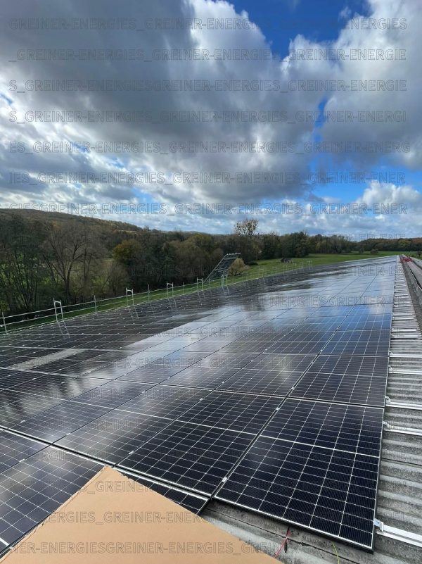 Installation potovoltaïque professionnel sur bâtiment agricole au Val de Moder 67350 - puissance 333 kWc