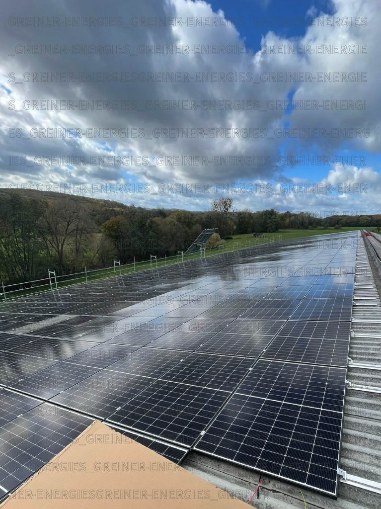 Installation potovoltaïque professionnel sur bâtiment agricole au Val de Moder 67350 - puissance 333 kWc